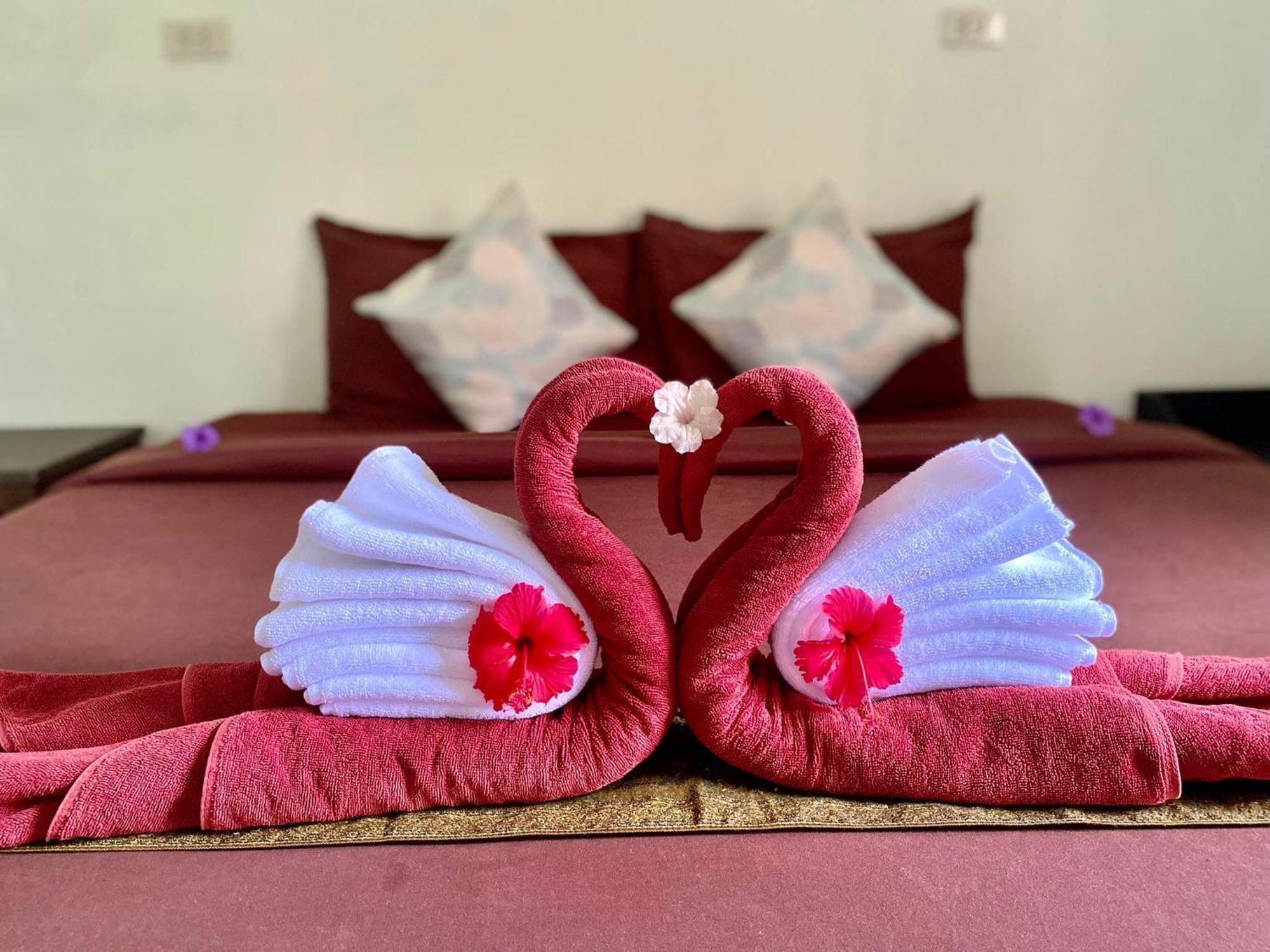 Coconut Lanta Resort @Klong Dow Beach ク ラビ エクステリア 写真