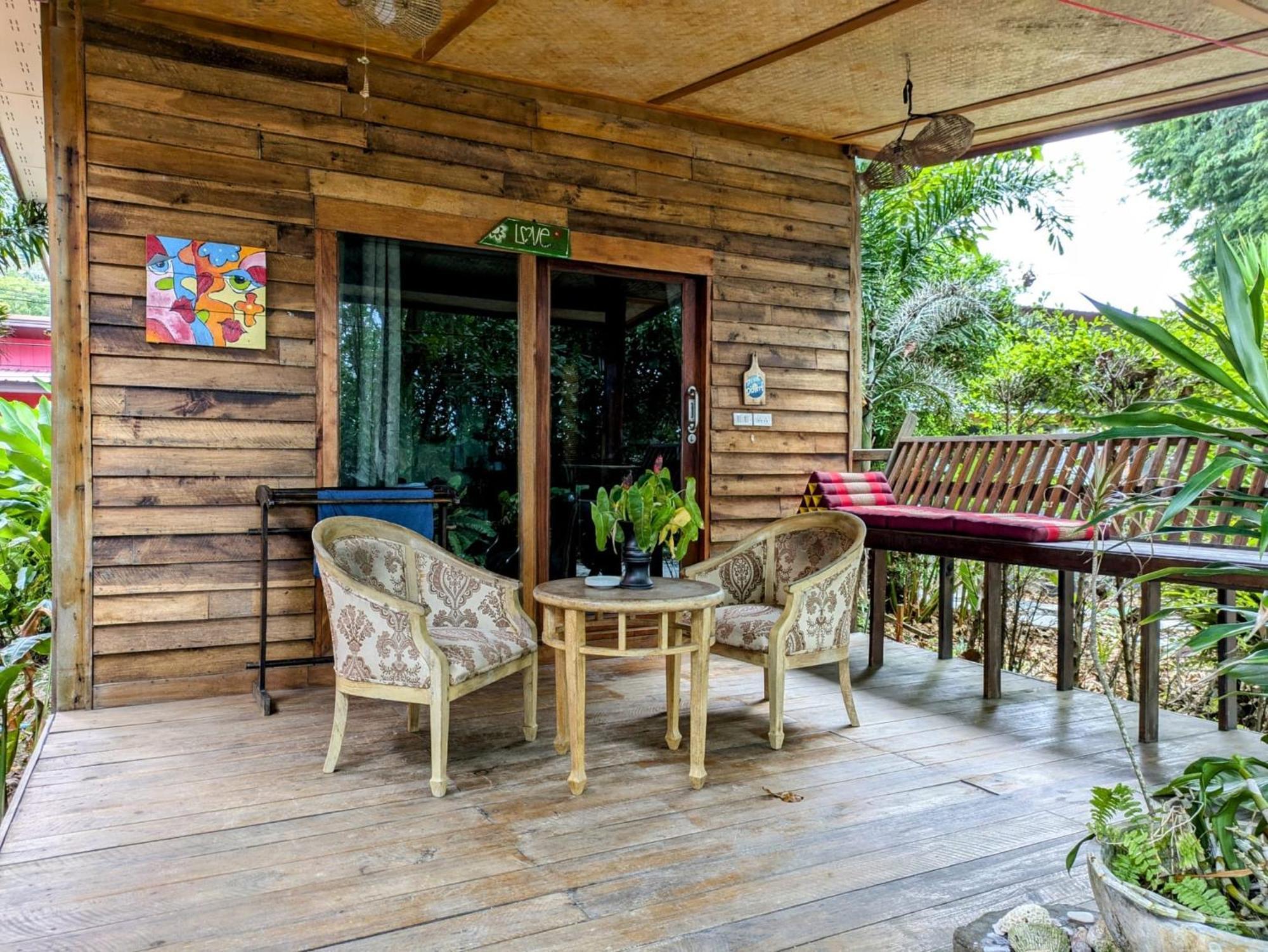 Coconut Lanta Resort @Klong Dow Beach ク ラビ エクステリア 写真